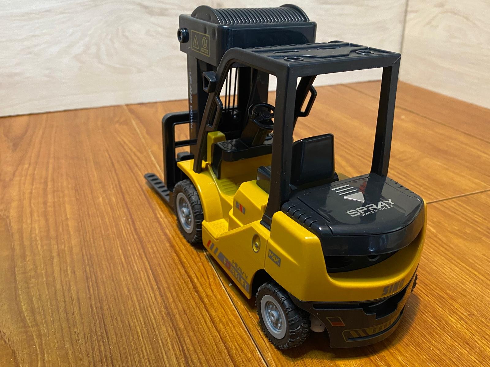Forklift Remote Control Toy QH207-1D - Image 5